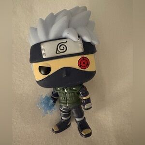 2/10✨Naruto Shippuden - Kakashi (Lightning Blade) US Exclusive Pop